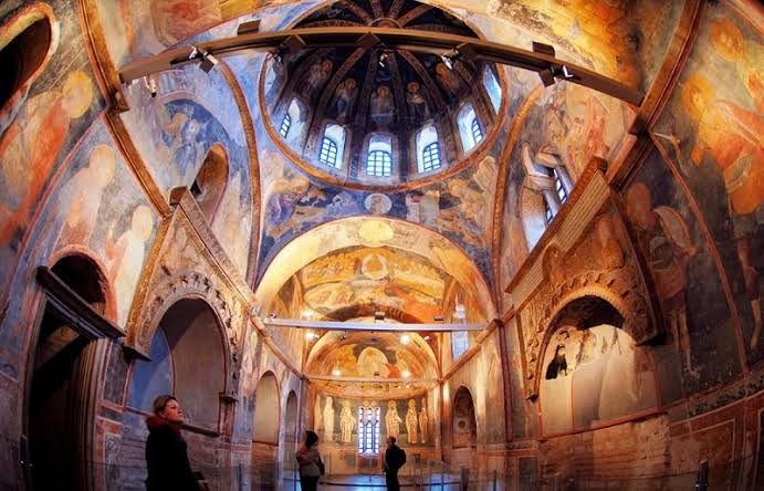 A monastery inside the city walls: Chora Church